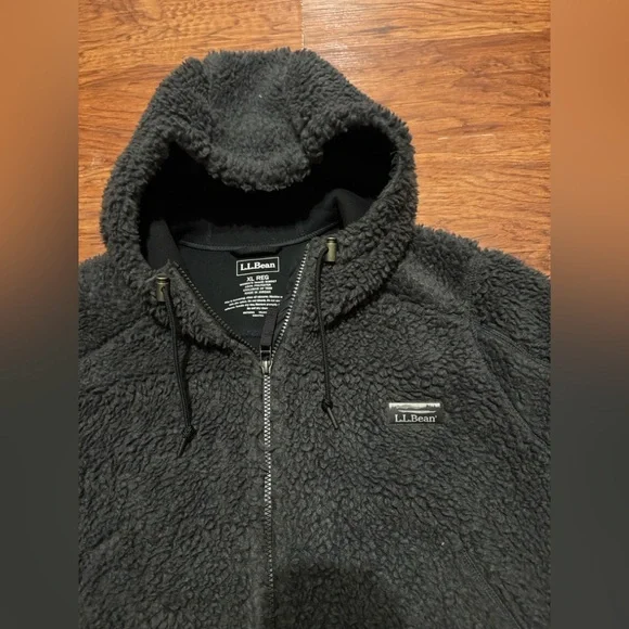 Woman’s L.L.Bean Mountain Pile Fleece Coat, size XL - Picture 9 of 14